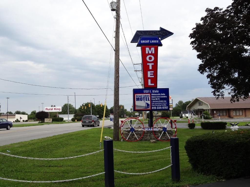 Great Lakes Motel フリーモント エクステリア 写真