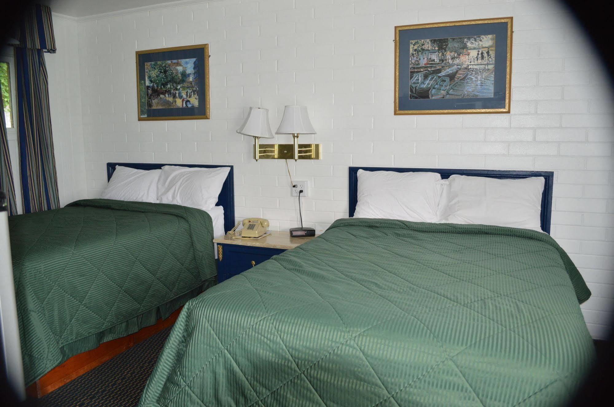 Great Lakes Motel フリーモント エクステリア 写真