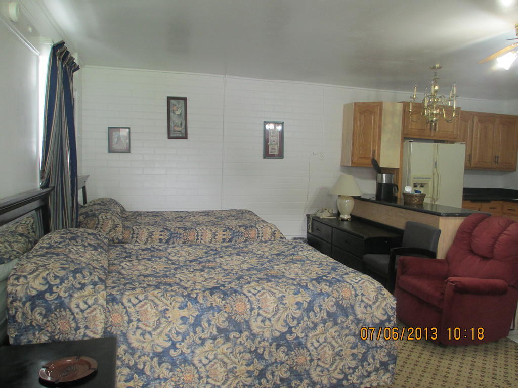 Great Lakes Motel フリーモント エクステリア 写真