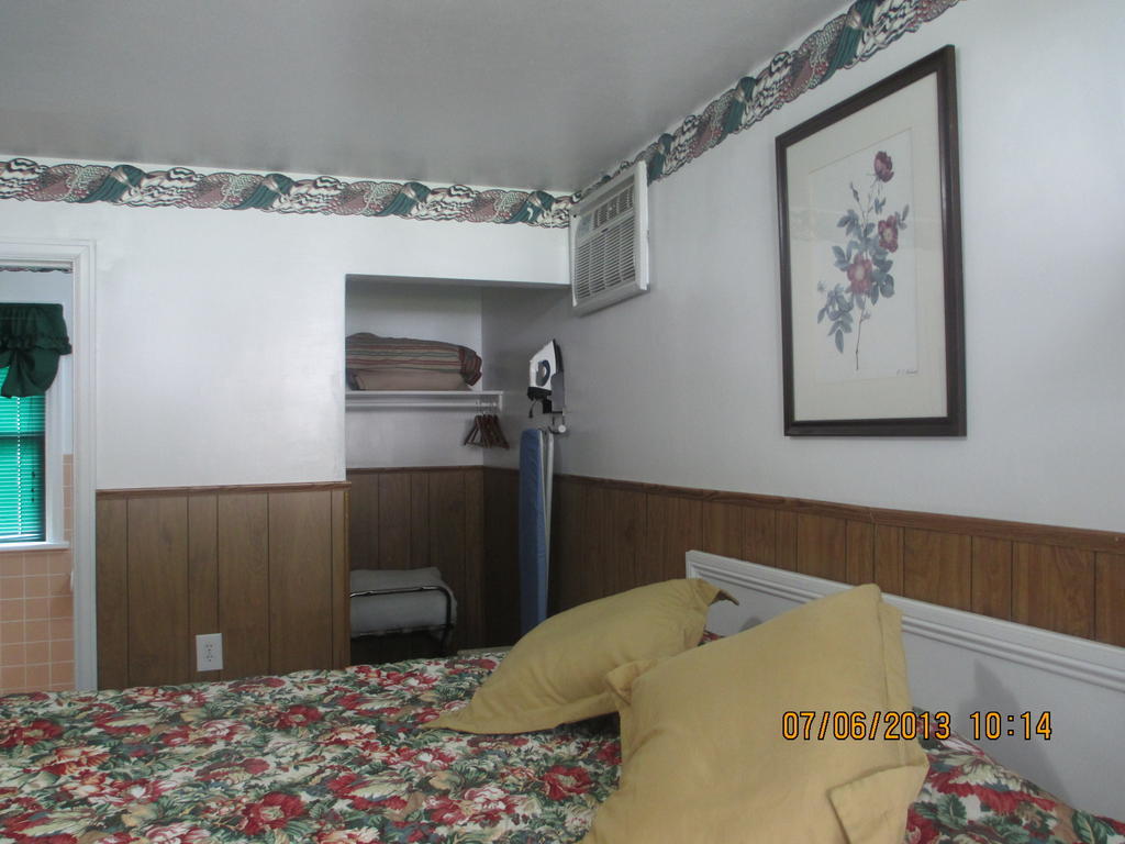 Great Lakes Motel フリーモント エクステリア 写真