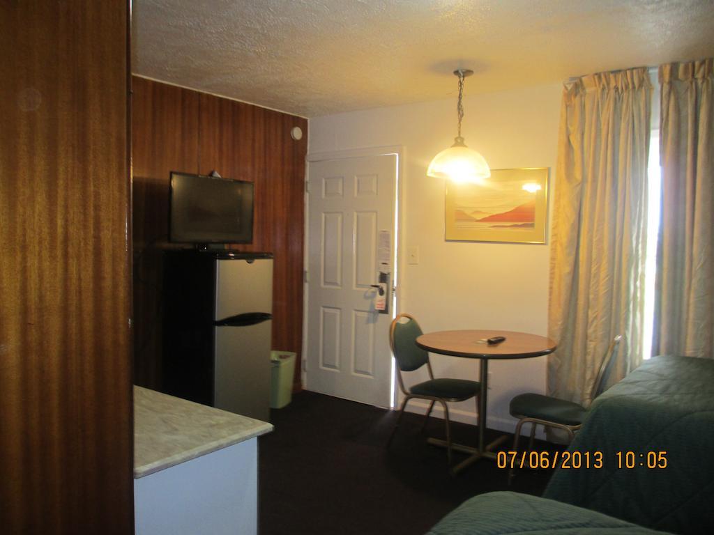 Great Lakes Motel フリーモント エクステリア 写真