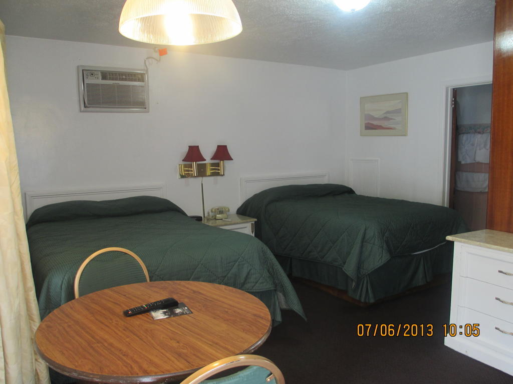 Great Lakes Motel フリーモント エクステリア 写真