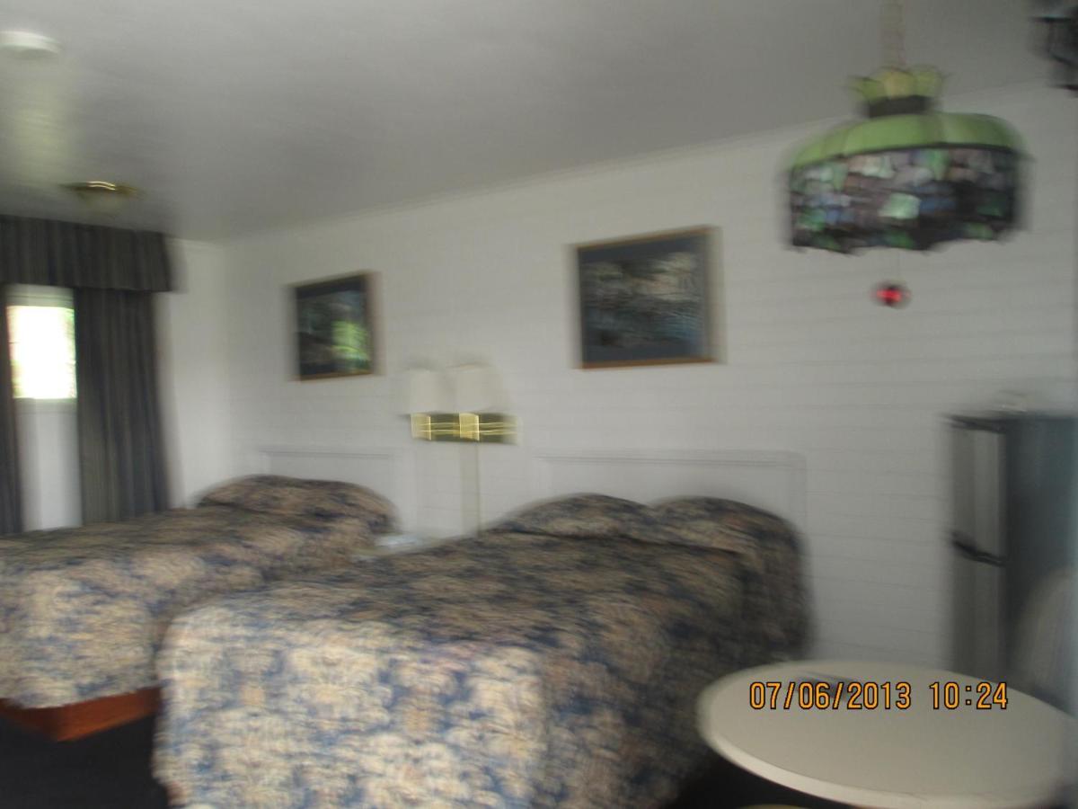 Great Lakes Motel フリーモント エクステリア 写真
